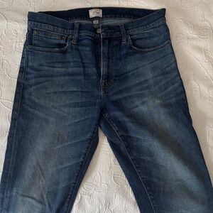 J. Crew 770 men’s Blue Jeans 31x30